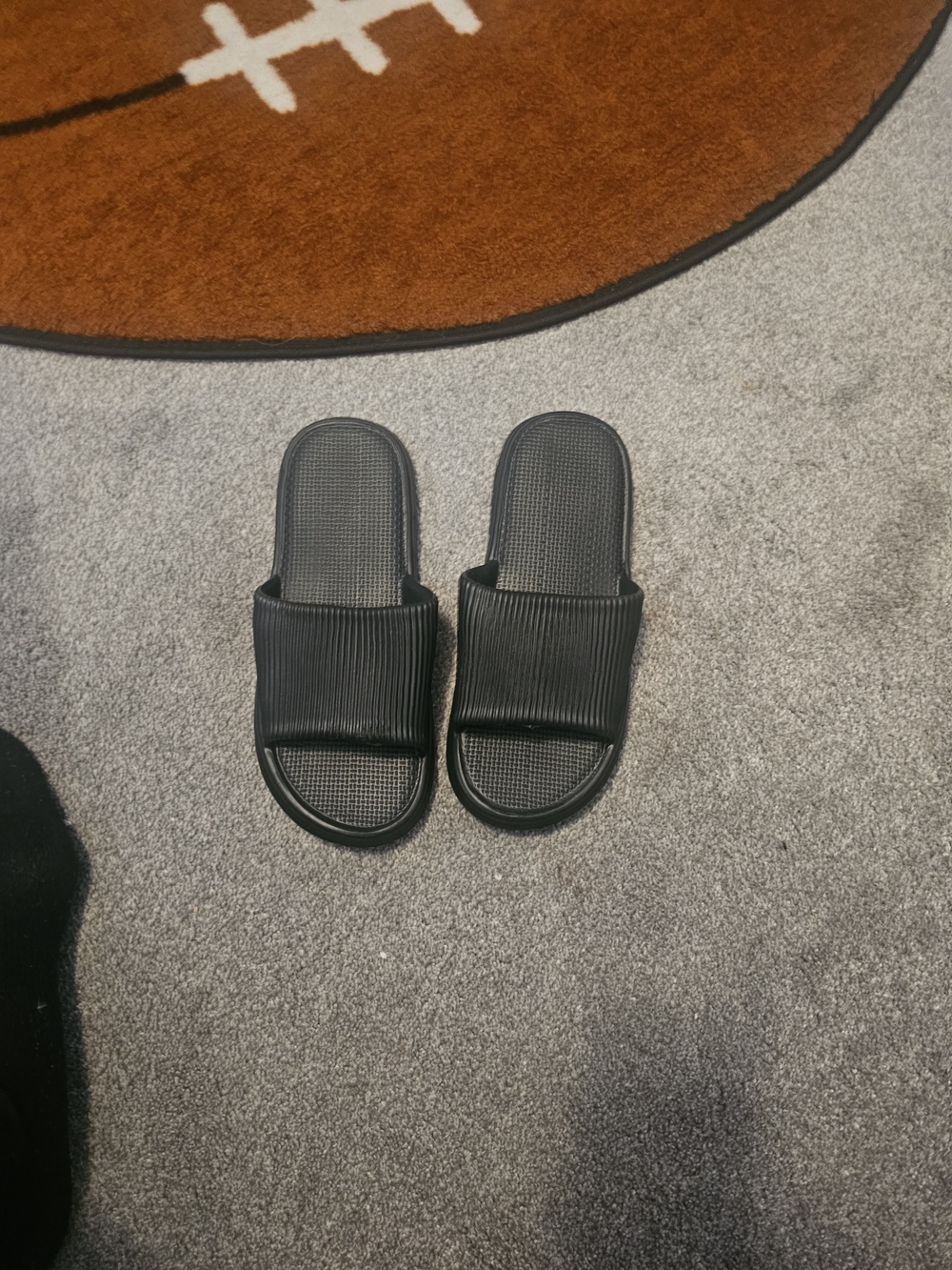 Women’s Black Slide Sandals - Minimal Comfort